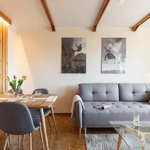https://apartament-cztery-tulipany-zakopane.zakopanehotels.org